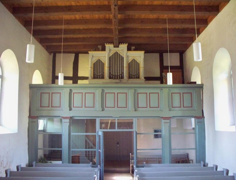 Grabow Innenraum mit Orgel